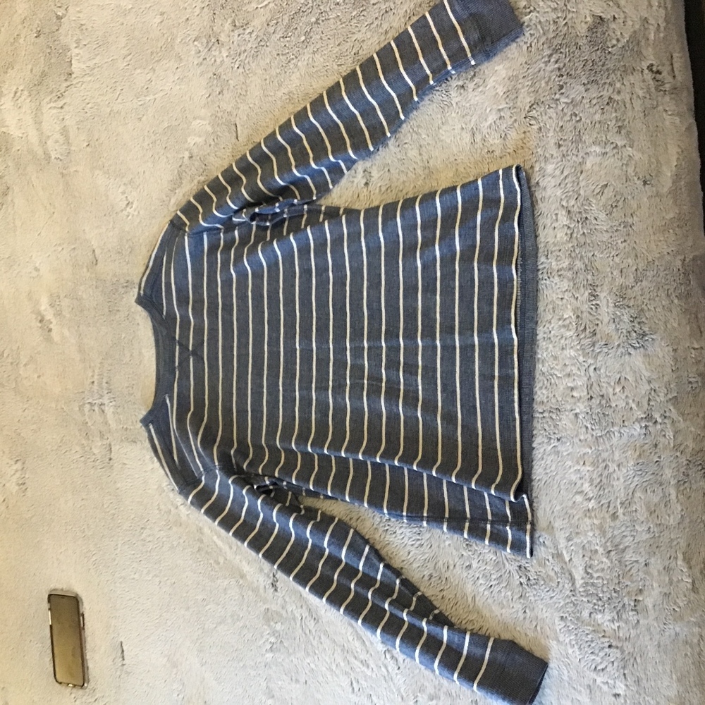 Heather blue long-sleeve Shirt